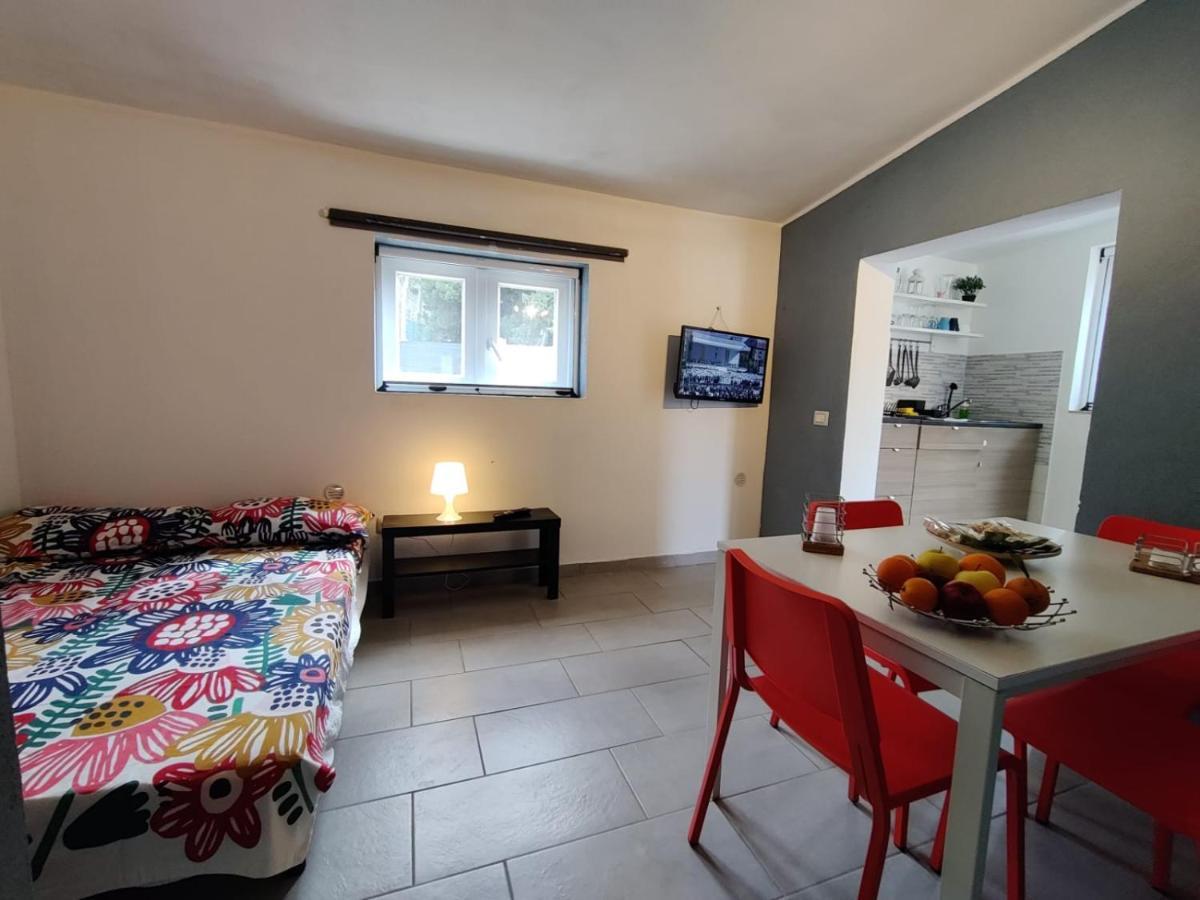 Pool Seaside Relais - Ville Ninfea, Marea, Rosa E Cassiopea ฟอนตาเน บีอานเก ภายนอก รูปภาพ